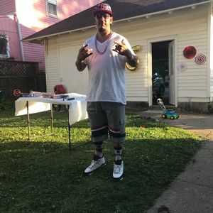 Meet your Posher, Corey